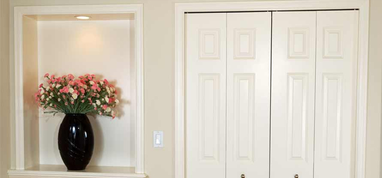 residential closet door repair in Mecca